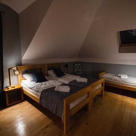 Gosciniec Ilzanka Bed and Breakfast Buitenkant foto