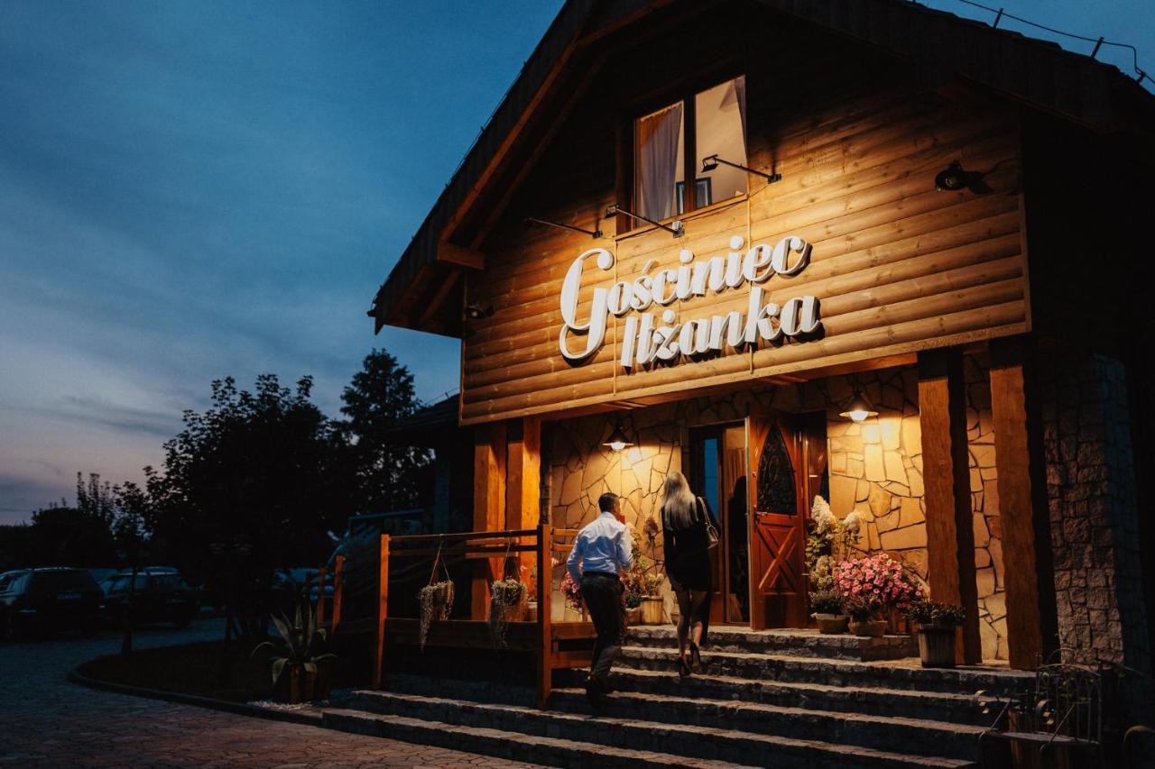 Gosciniec Ilzanka Bed and Breakfast Buitenkant foto